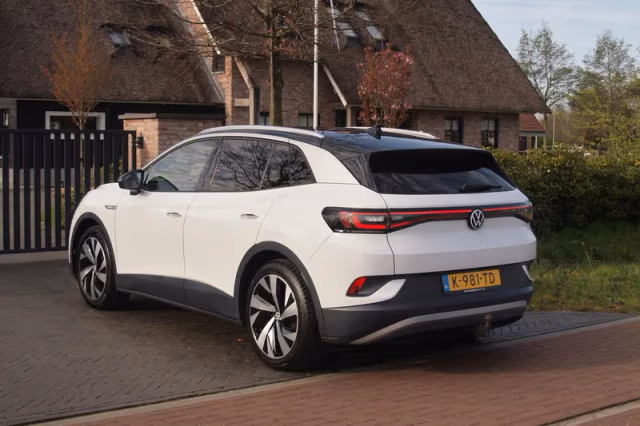 Volkswagen ID.4 (2021) thumbnail 9