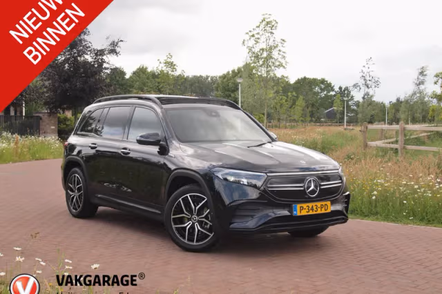 Mercedes-Benz EQB (2022) thumbnail 2