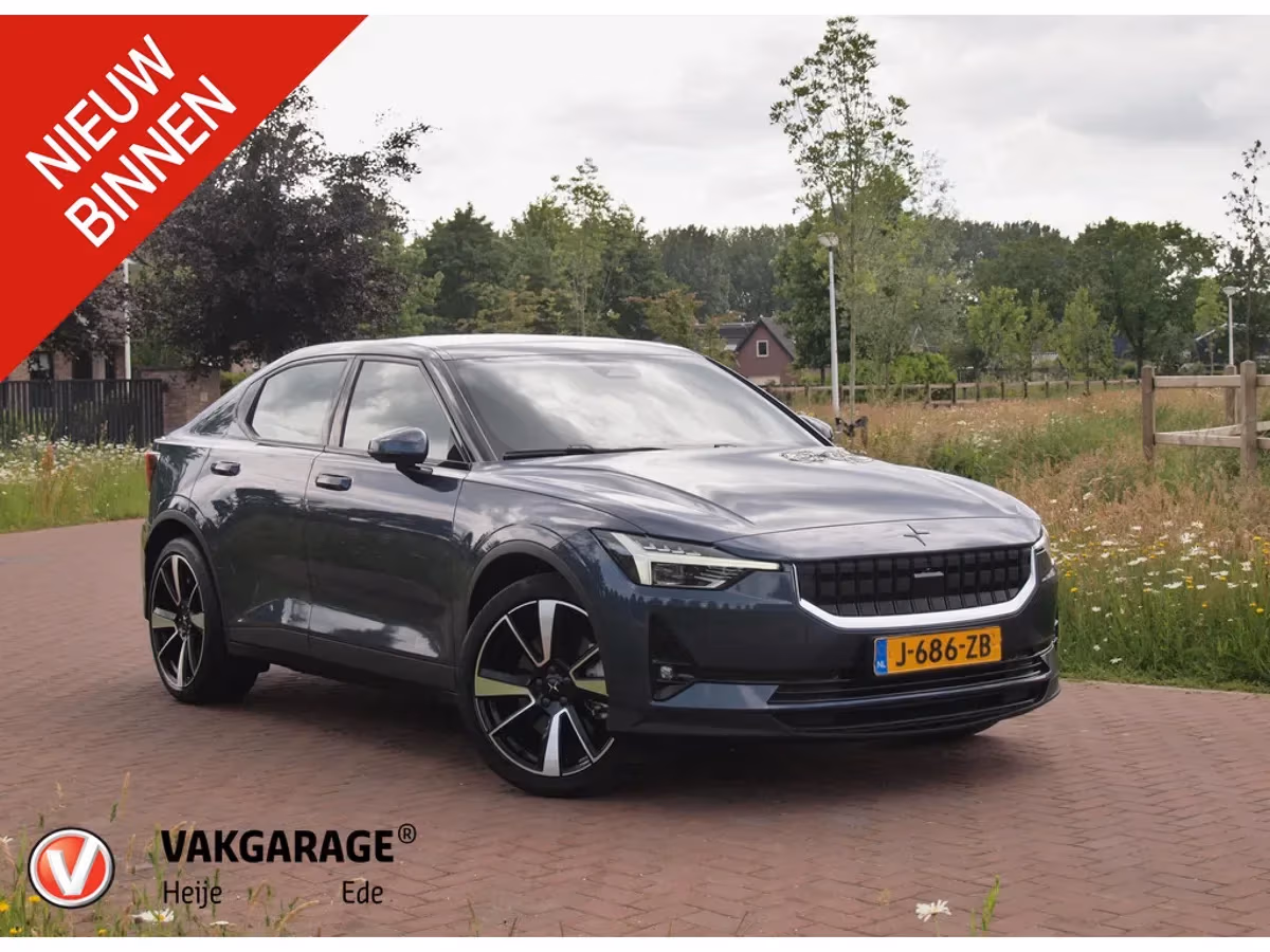 Polestar 2 (2020) — foto 1