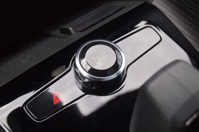 Polestar 2 (2020) thumbnail 23