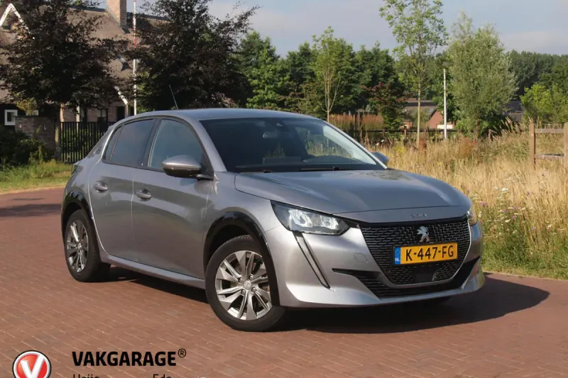Peugeot e-208 (2020)