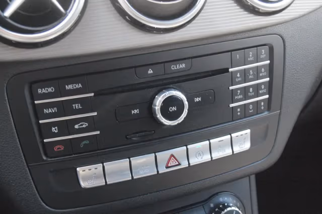 Mercedes-Benz B-Klasse (2018) thumbnail 25