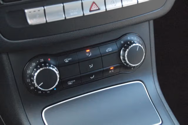 Mercedes-Benz B-Klasse (2018) thumbnail 26
