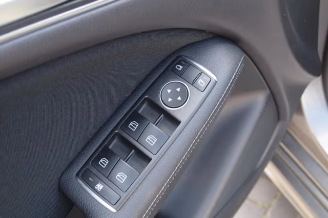 Mercedes-Benz B-Klasse (2018) thumbnail 27