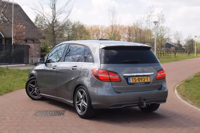 Mercedes-Benz B-Klasse (2018) thumbnail 4