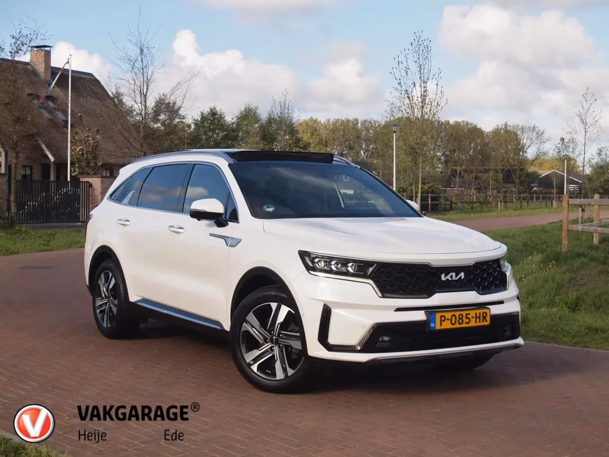 Kia Sorento (2022) — foto 1