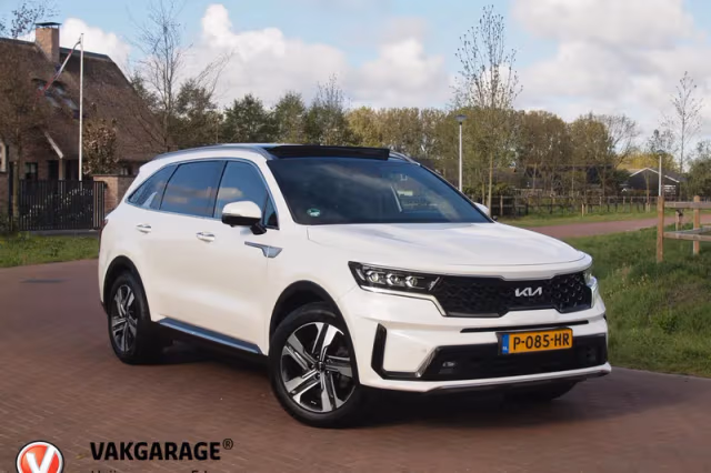 Kia Sorento (2022) thumbnail 2