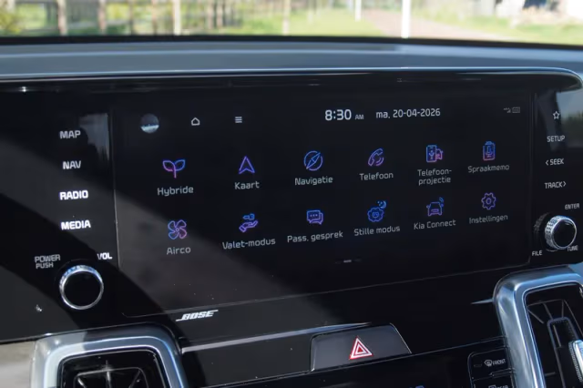 Kia Sorento (2022) thumbnail 25