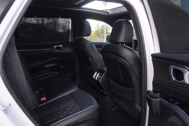 Kia Sorento (2022) thumbnail 38