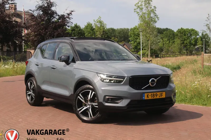 Volvo XC40 (2021)
