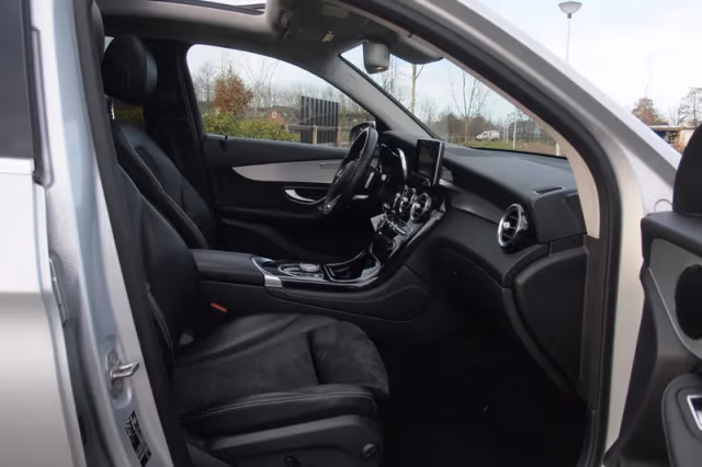 Mercedes-Benz GLC-Klasse (2016) thumbnail 14