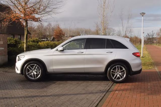 Mercedes-Benz GLC-Klasse (2016) thumbnail 6