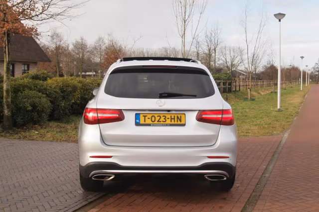Mercedes-Benz GLC-Klasse (2016) thumbnail 8