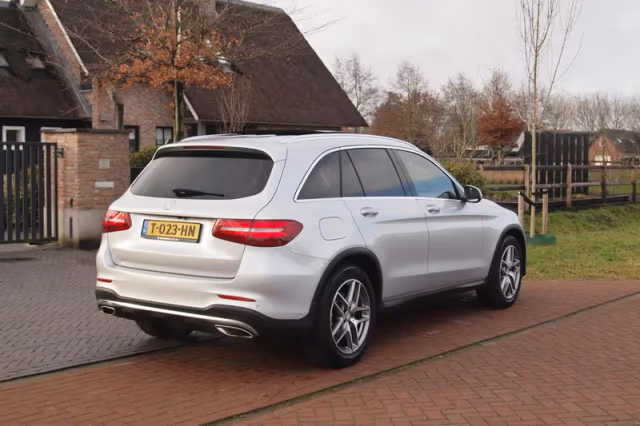 Mercedes-Benz GLC-Klasse (2016) thumbnail 9