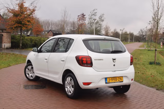 Dacia Sandero (2020) thumbnail 4
