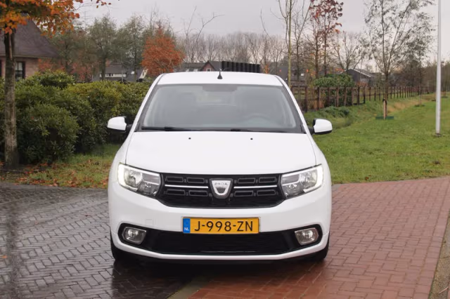 Dacia Sandero (2020) thumbnail 7