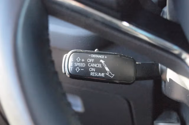 Škoda Octavia (2021) thumbnail 16