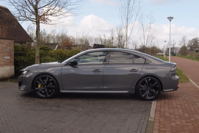 Peugeot 508 (2021) thumbnail 9