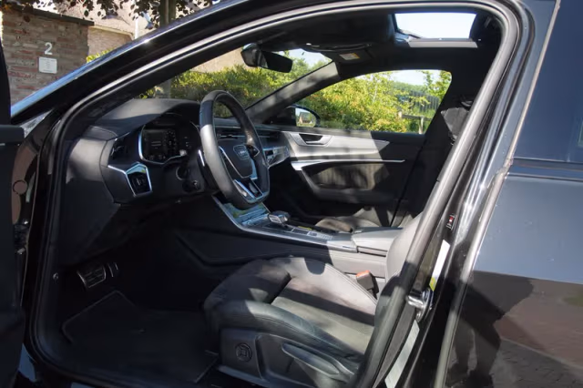 Audi A6 (2019) thumbnail 14