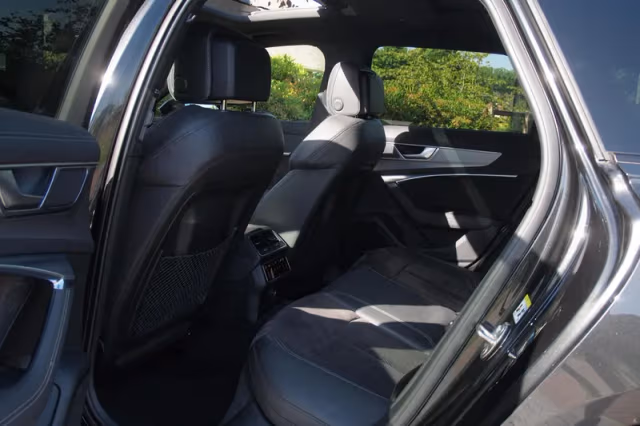 Audi A6 (2019) thumbnail 30