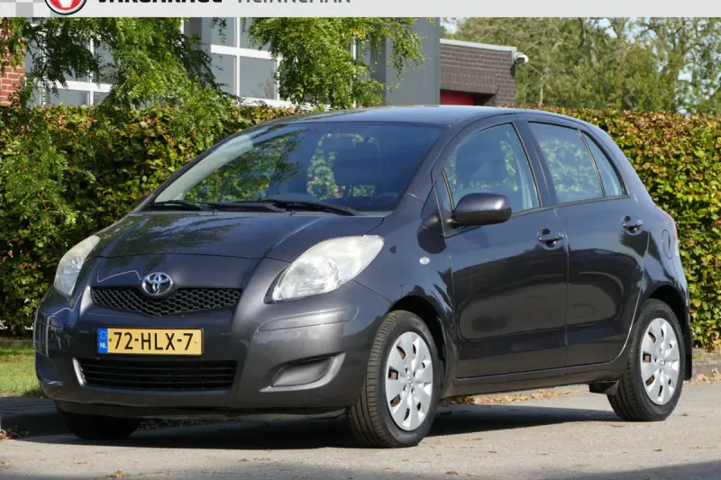 Toyota Yaris (2009)