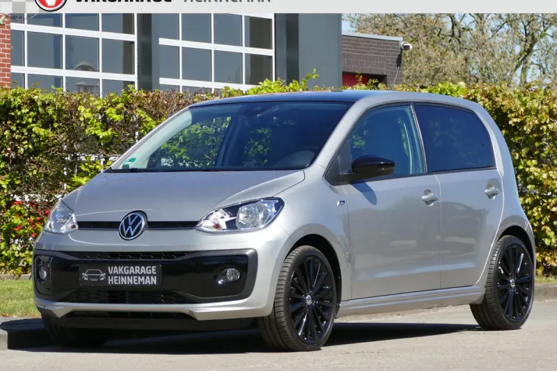 Volkswagen Up! (2024)