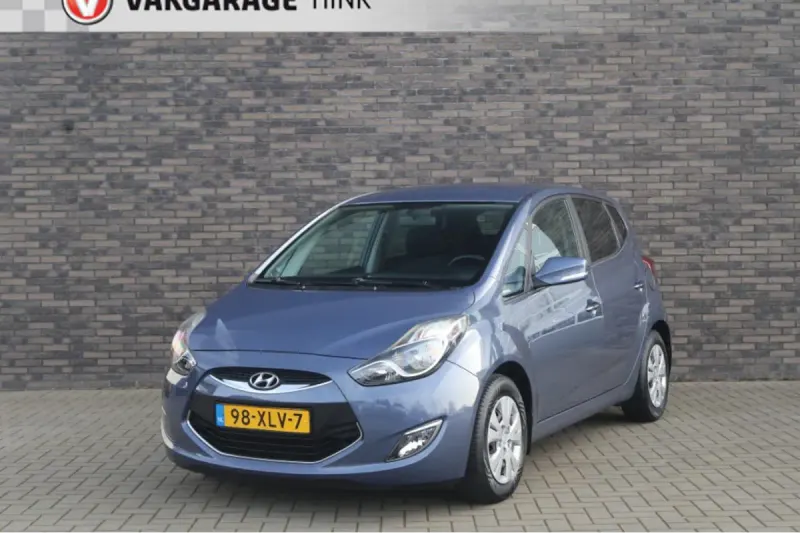 Hyundai ix20 (2012)