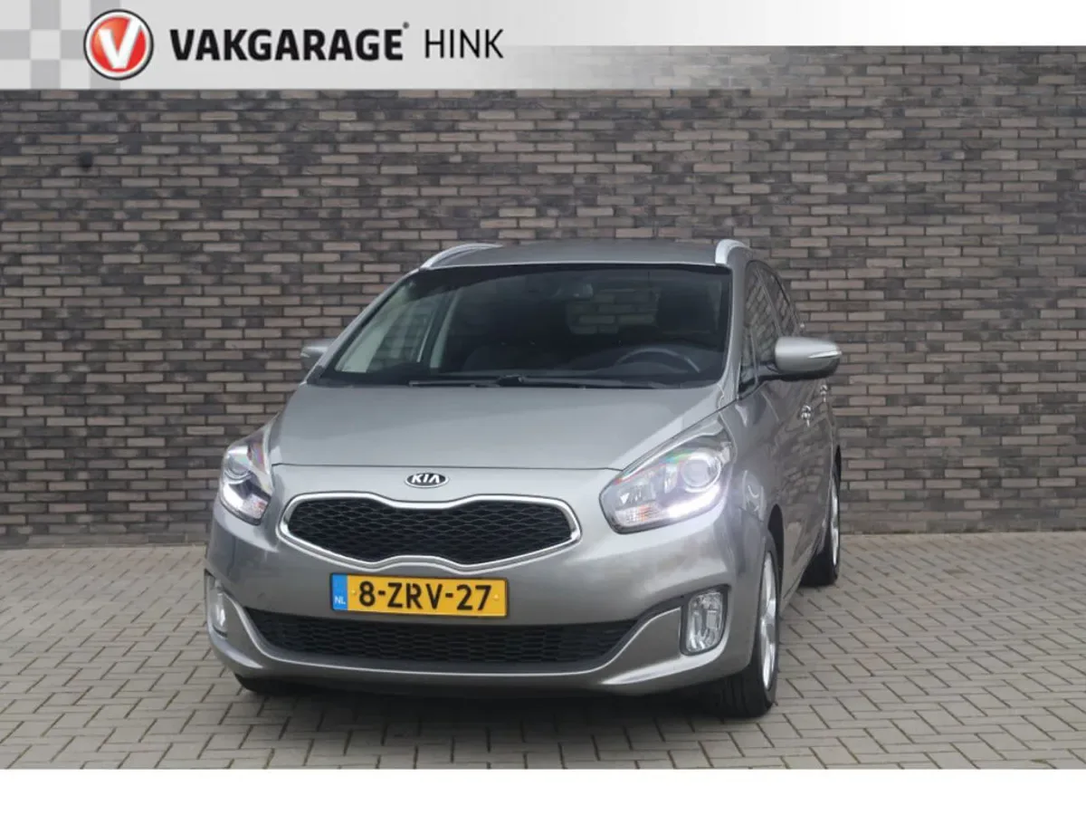 Kia Carens (2015) — foto 1
