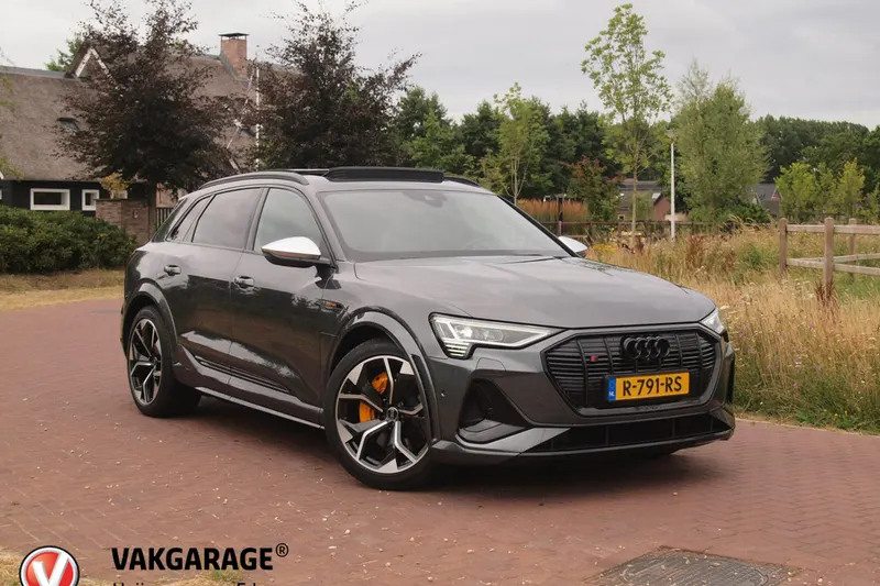 Audi e-tron (2022)