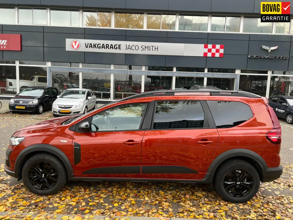 Dacia Jogger (2023) — foto 1