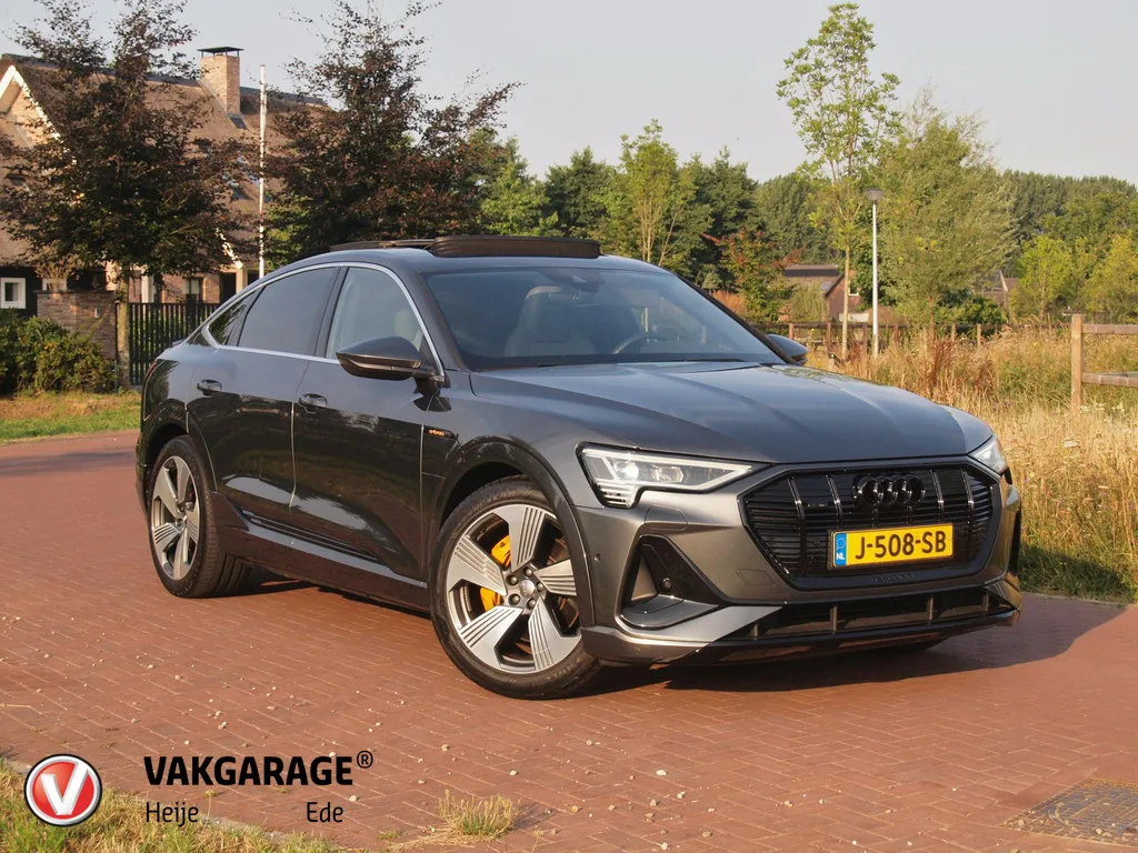 Audi e-tron (2020) — foto 1