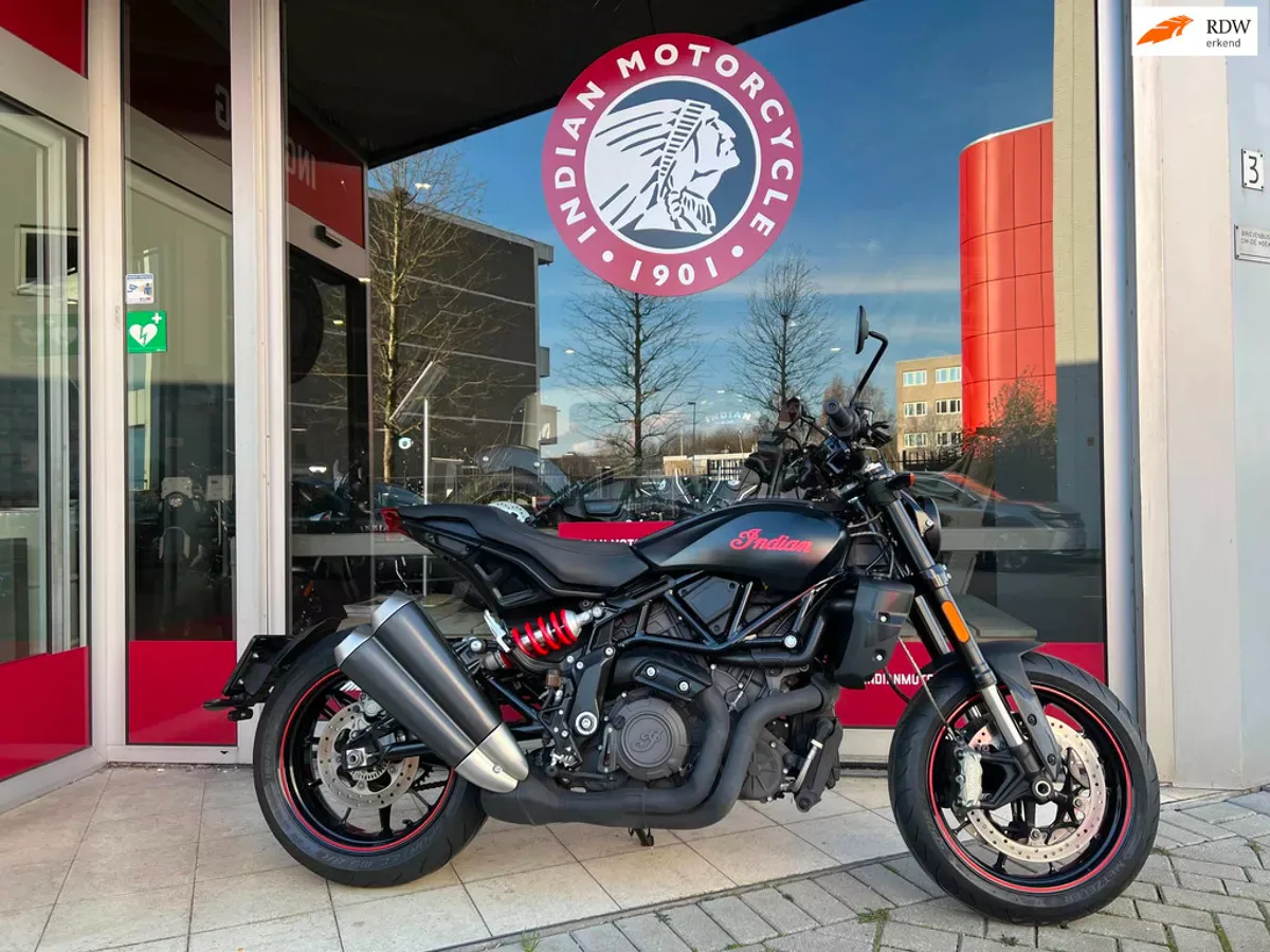 Indian FTR 1200 (2022) — foto 1