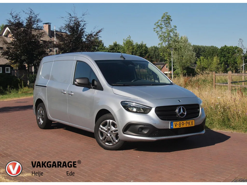 Mercedes-Benz Citan (2023) — foto 1