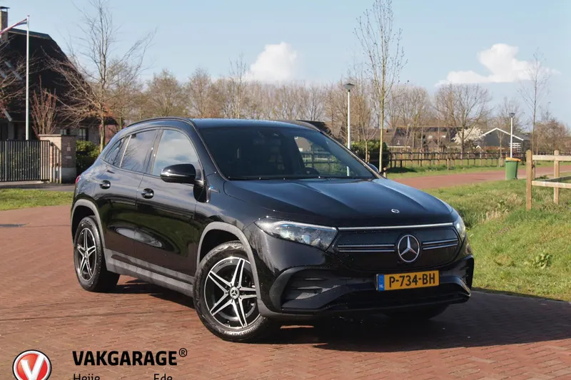 Mercedes-Benz EQA (2022)