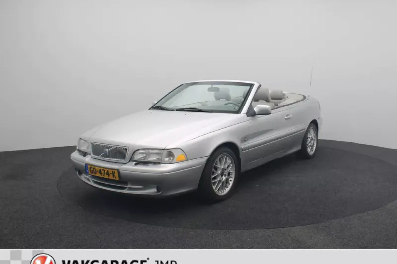 Volvo C70 (2000)