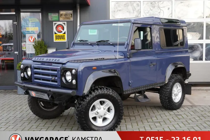 Land Rover Defender (2011)
