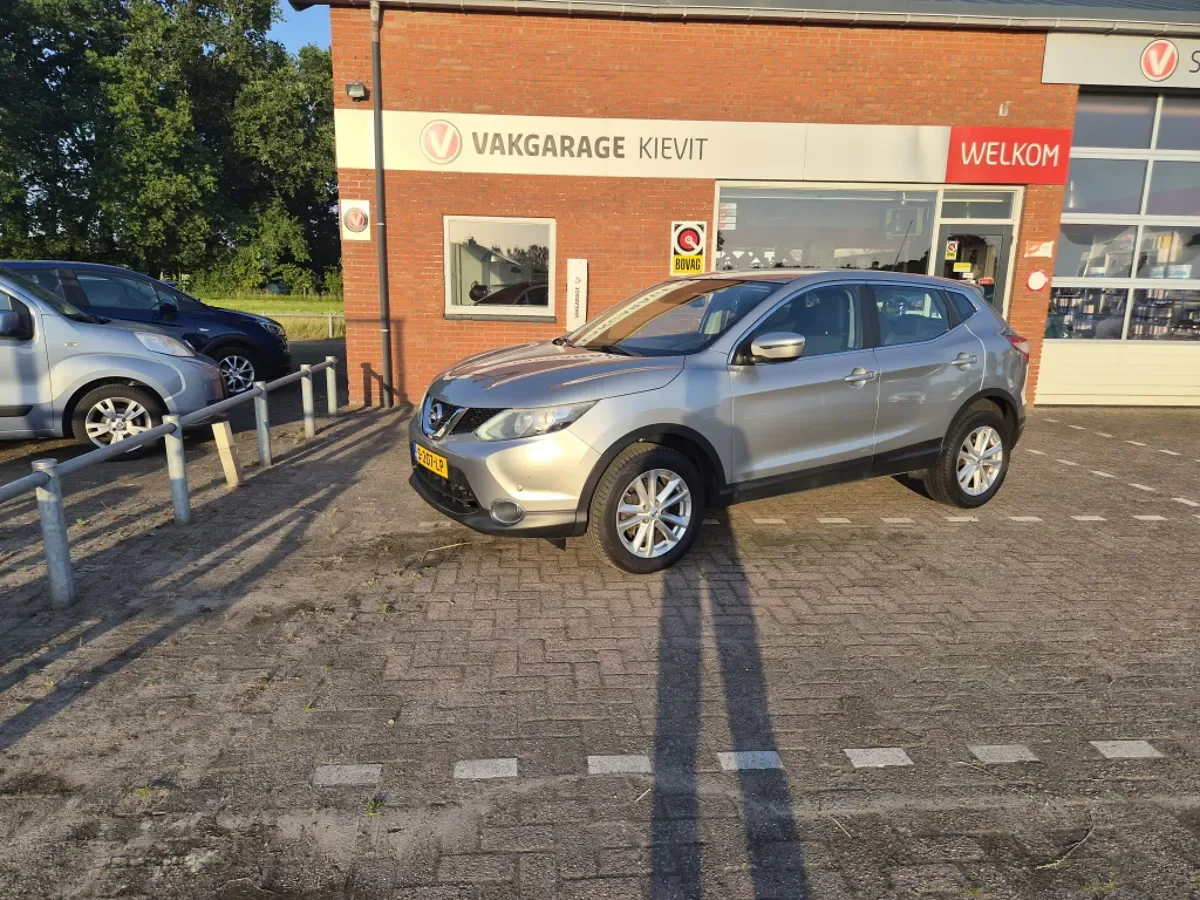 Nissan Qashqai (2015) — foto 1