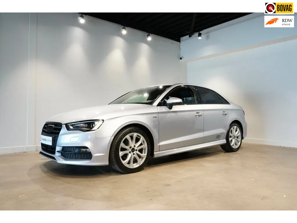 Audi A3 (2016) — foto 1