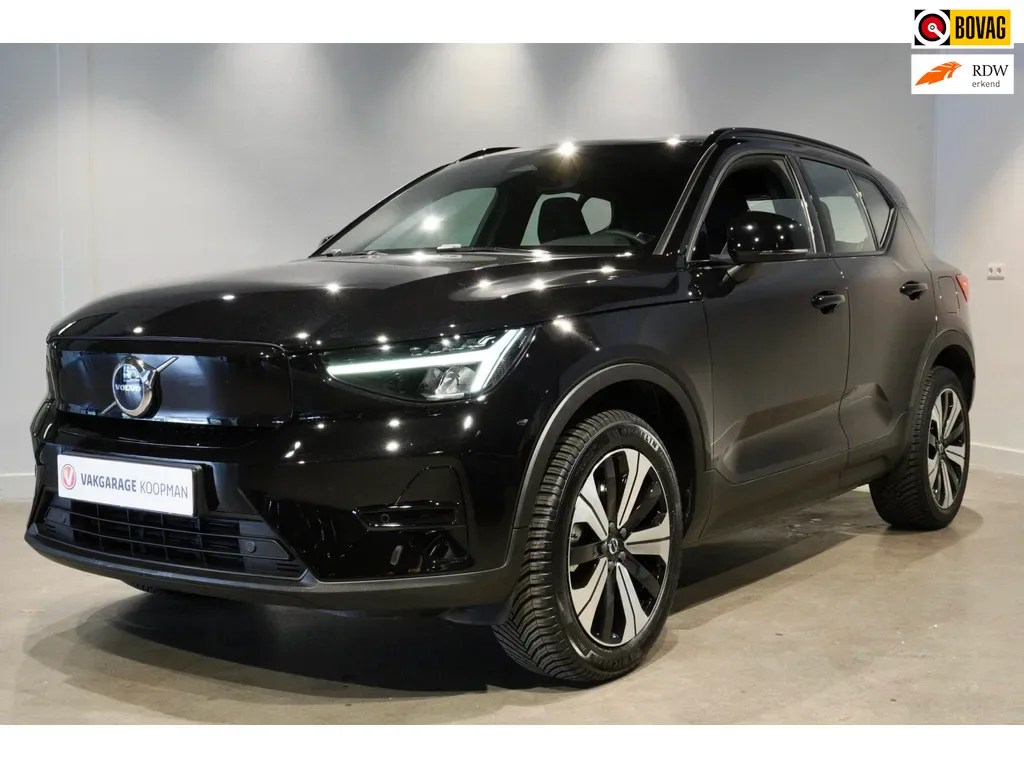 Volvo XC40 (2022) — foto 1