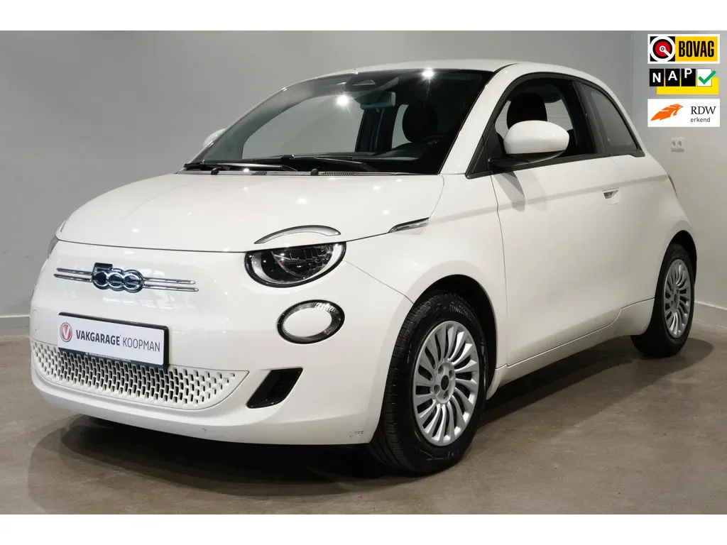 Fiat 500 (2022) — foto 1