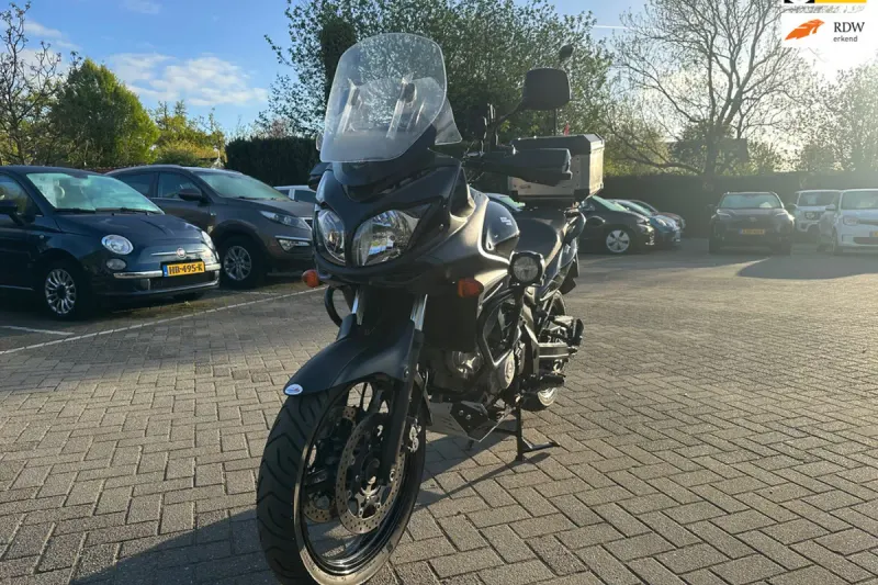 Suzuki V-Strom (2015)
