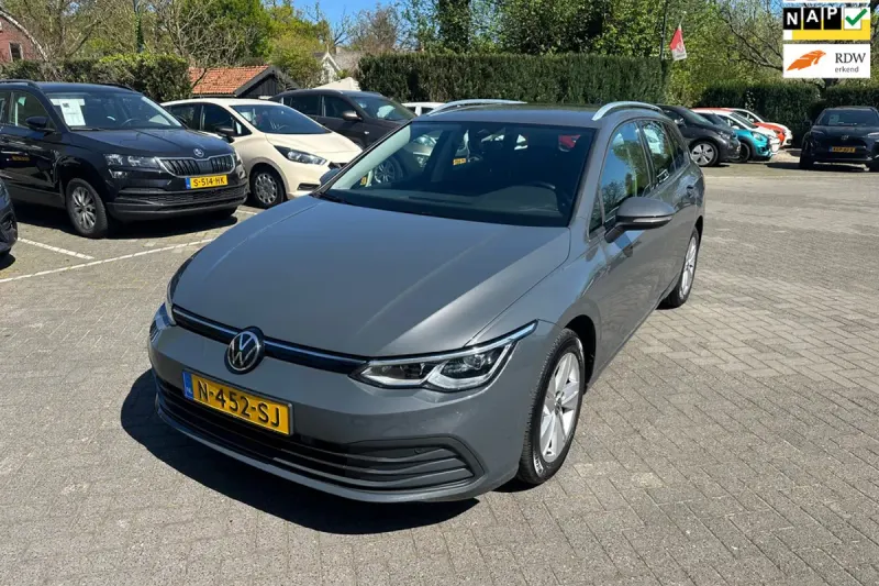Volkswagen Golf (2021)
