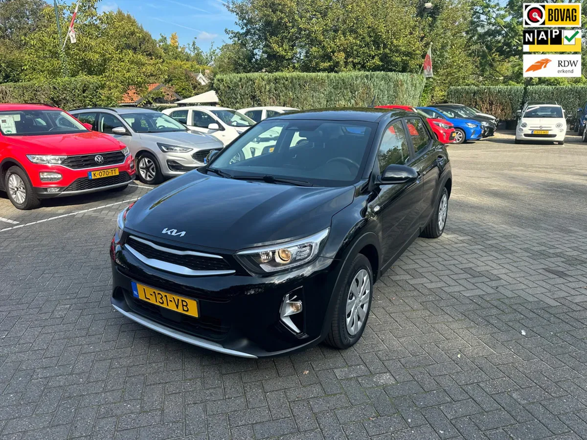 Kia Stonic (2021) — foto 1