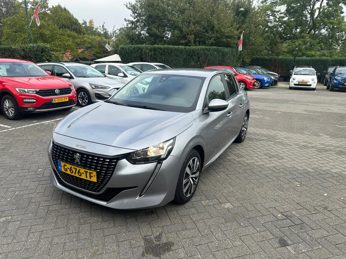 Peugeot 208 (2019) — foto 1