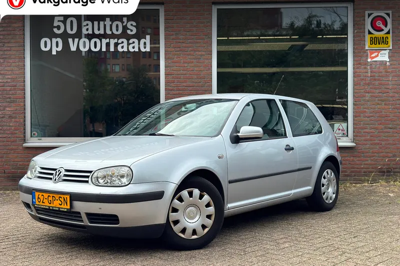 Volkswagen Golf (2001)