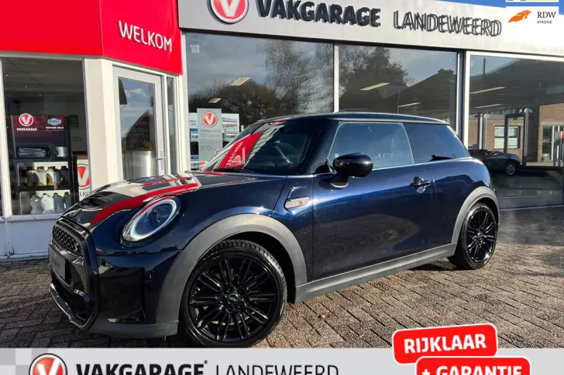 MINI Cooper S (2023)