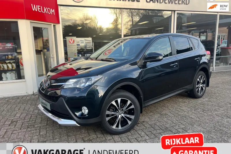 Toyota RAV4 (2015)
