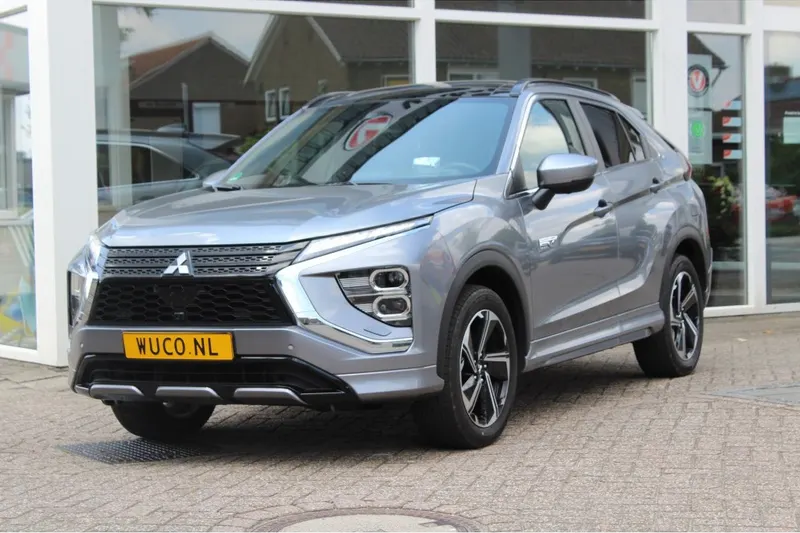 Mitsubishi Eclipse Cross (2022)
