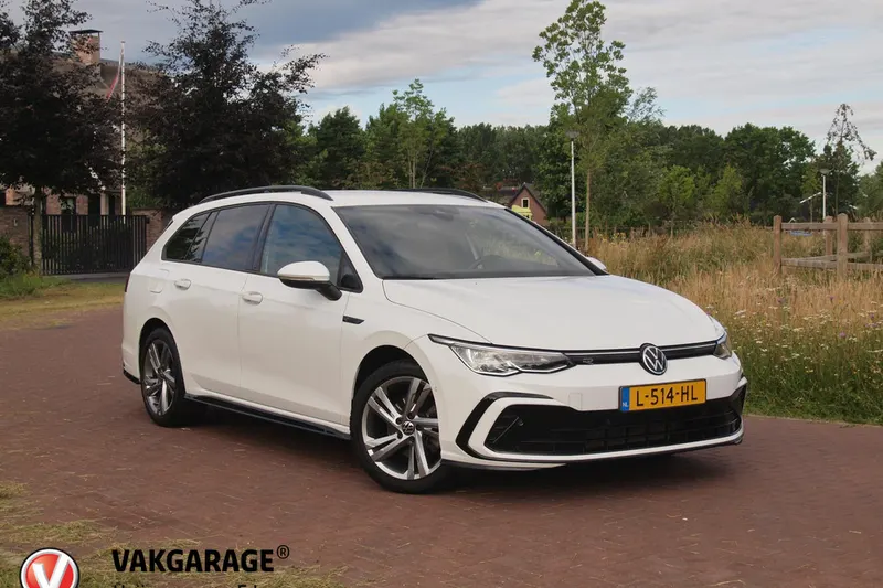Volkswagen Golf (2021)
