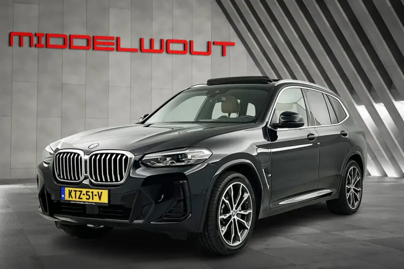 BMW X3 (2023)